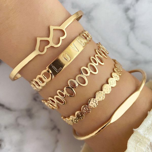 Cross Border Fine Jewelry Set of 5pcs Women's Creative Hollow Heart Opening Bracelets New Fashion Charm Bracelets